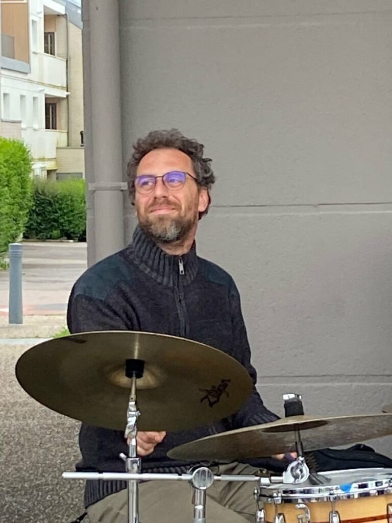 Guillaume « ZeGood » à la batterie
